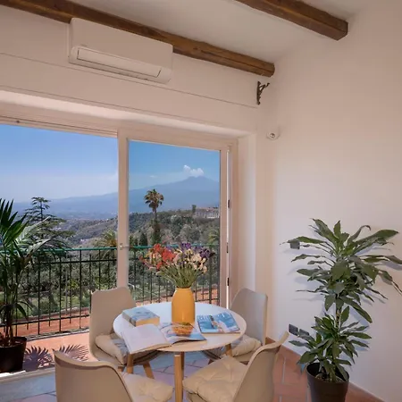 Frida Διαμέρισμα Ταορμίνα